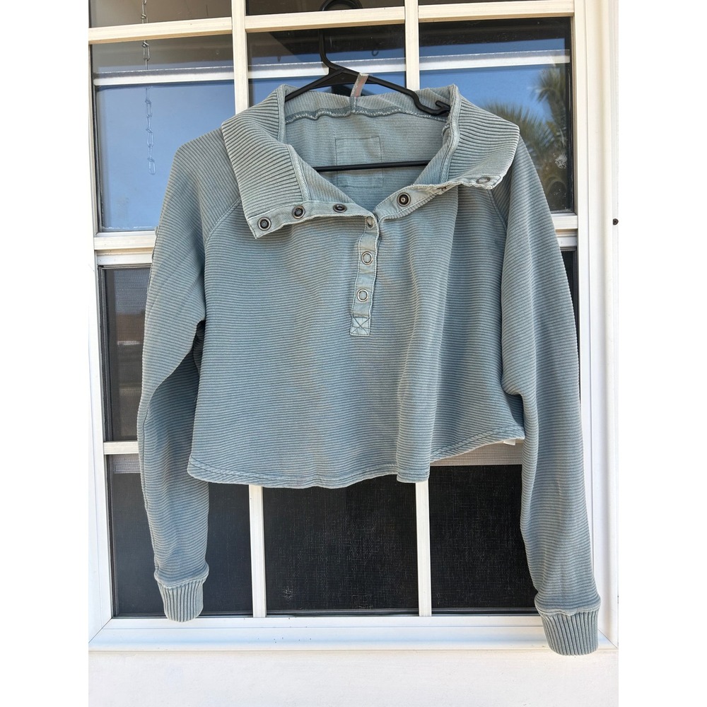 Free People Movement Sage Green Ribbed Snap Neck Cropped Pullover L Gorpcore